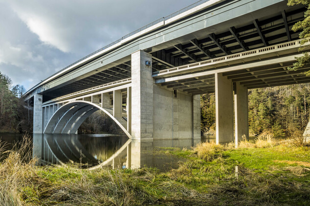 Vojslavický most, jižní strana, stav po rekonstrukci r. 2024, zdroj: archiv NPÚ, ÚOP v Telči